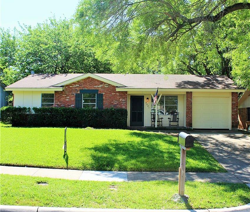1st image of 2621 Linda Dr