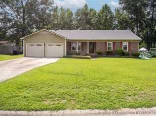 5621 Monks Walk Ct, Fayetteville, NC 28311