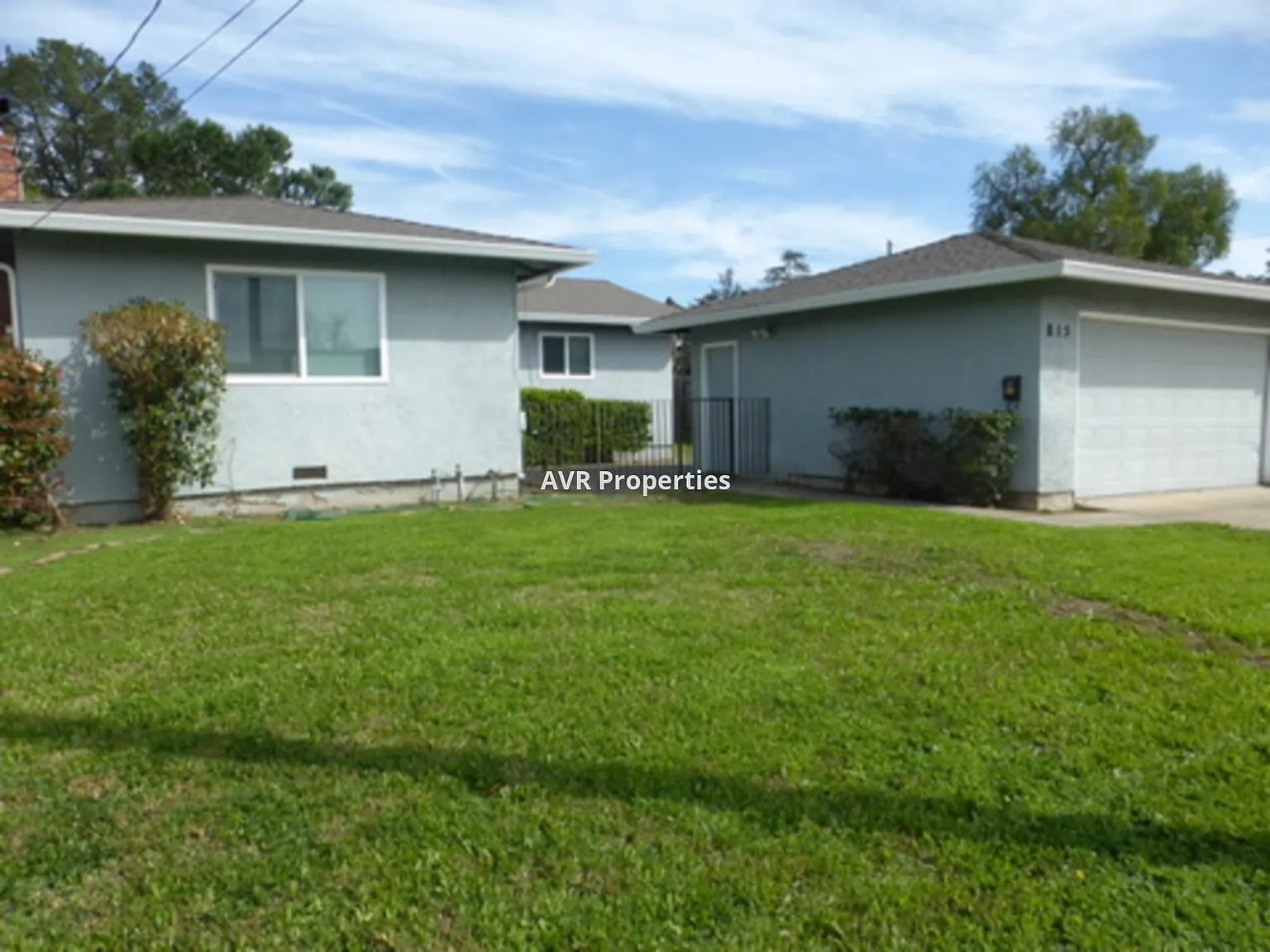 815 Crane Ave photo 1