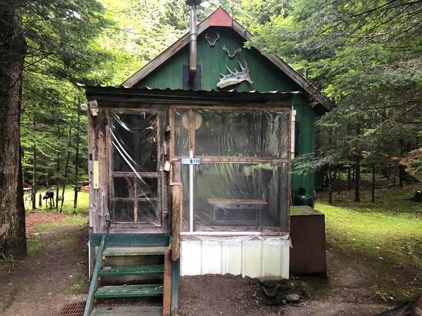 2131 Carter Road, Lowell, VT 05847