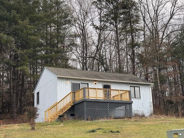 120 Riverfield Farm Ln