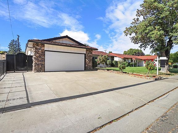 2nd image of 2313 Oregon Avenue