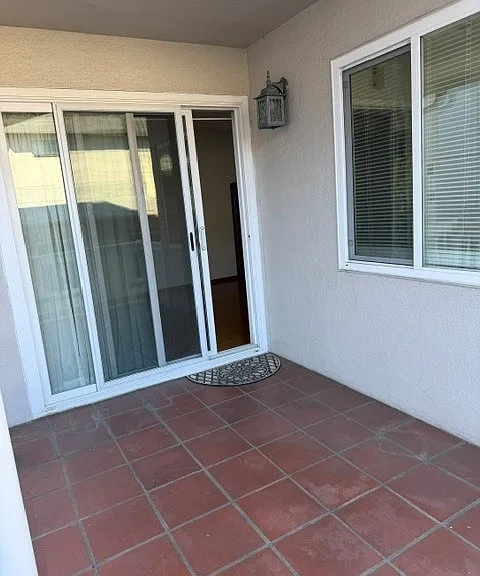 700 Walnut St #2 — Photo 10