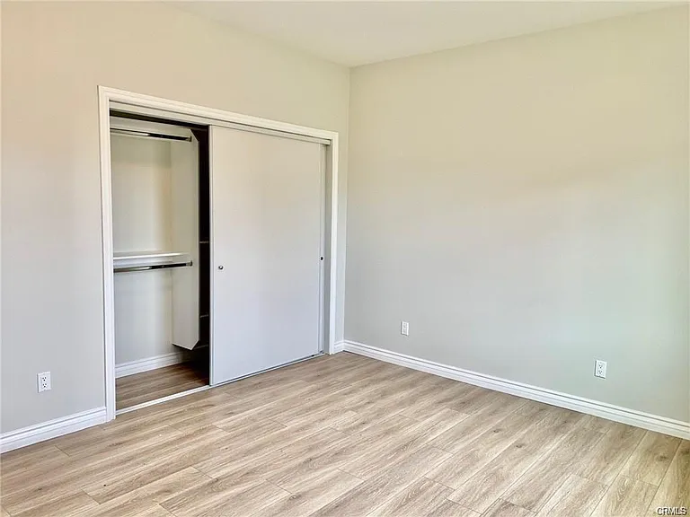 2411 1/2 S Primrose Ave — Photo 16