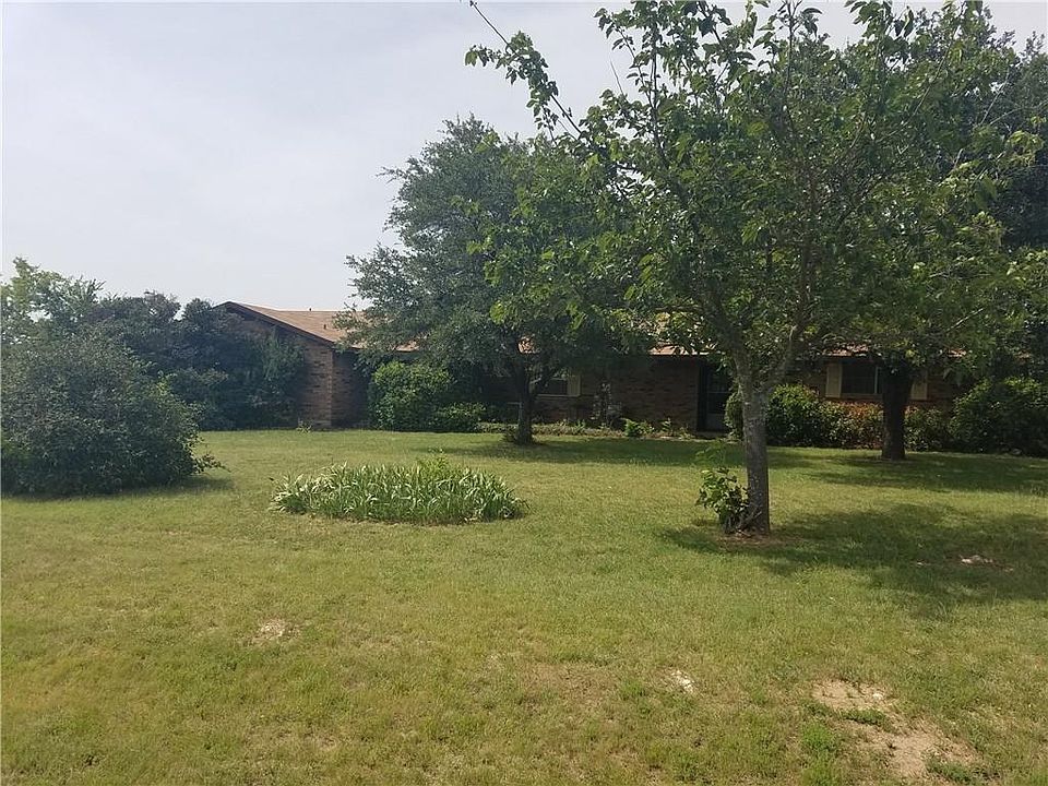 2nd image of 10612 Lisa Jean Dr