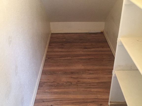 2nd image of 344 Bartlett Dr APT D