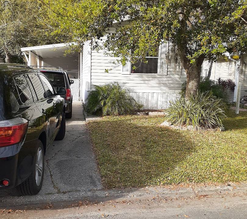 2nd image of 8727 Whisperwood Ct