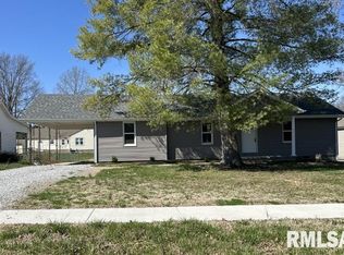 414 Charlotte Rd, Marion, IL 62959