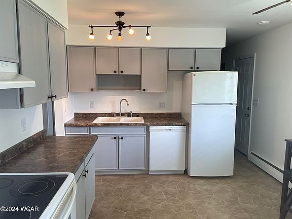 5th image of 611 Westbrook Dr