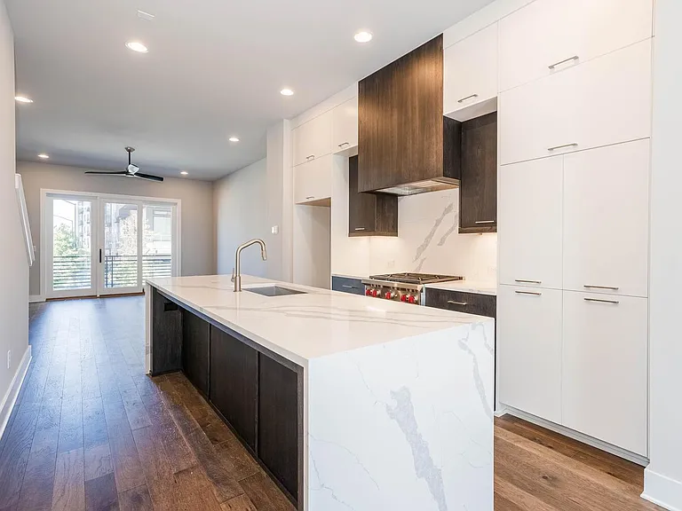 673 Ethel St NW — Photo 10