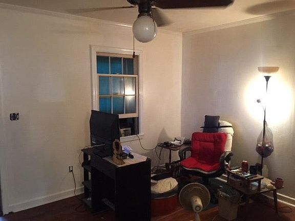 5th image of 940 Ontario St