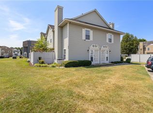 625 Ridge Cir, Chesapeake, VA 23320