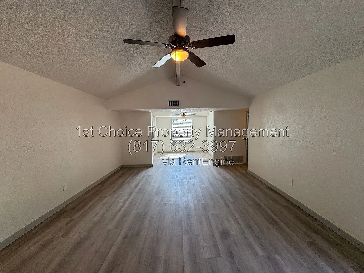 3 bed, 2.0 bath, 1641 sqft, $2,195 — Photo 2