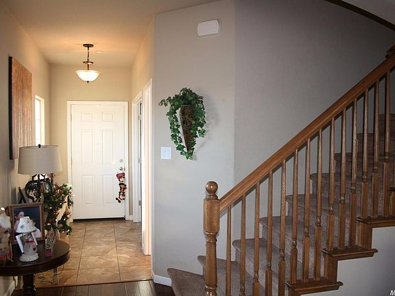 3rd image of 5583 Bloom Dr