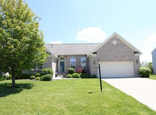 1161 Greystone Cir, Dayton, OH 45414