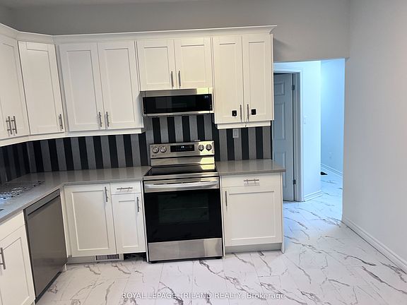 4th image of 31 Orchard St #1