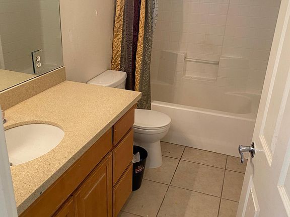 5th image of 32544 Avenue D