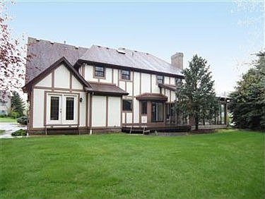 2nd image of 2685 Fordham Cir NW