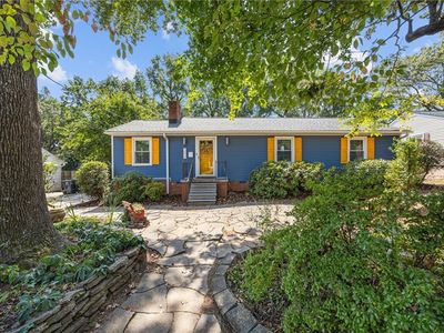 3815 Parkwood Dr, Greensboro, NC, 27403