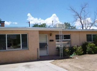 2737 Dakota St NE, Albuquerque, NM 87110