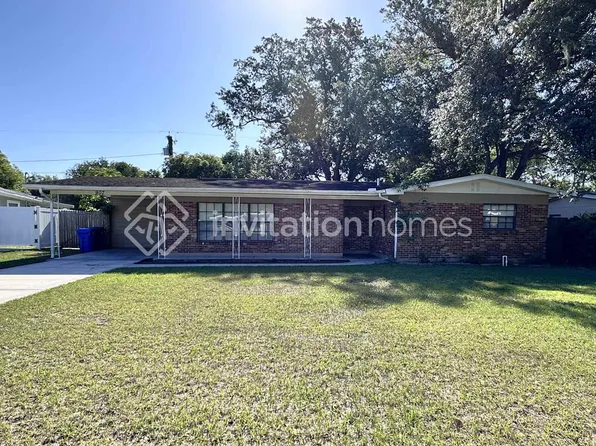 907 Skyview Dr, Brandon, FL 33510