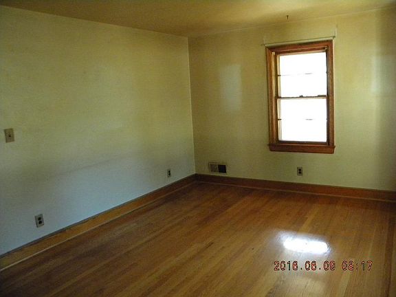 2nd image of 2101 Berkley Ave SW