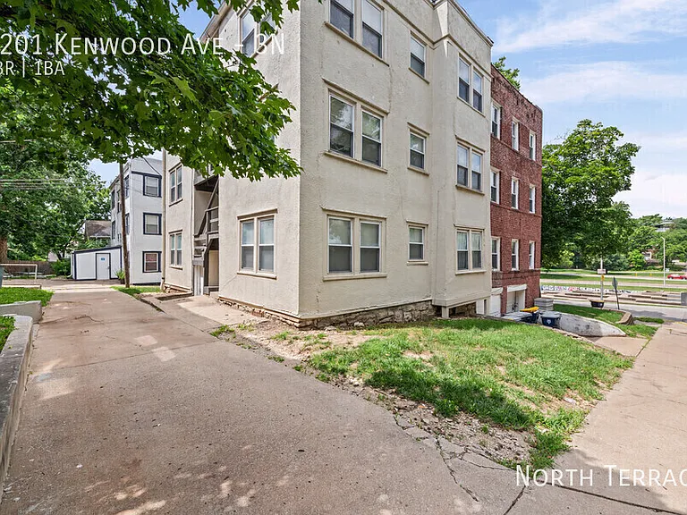 4201 Kenwood — Photo 4
