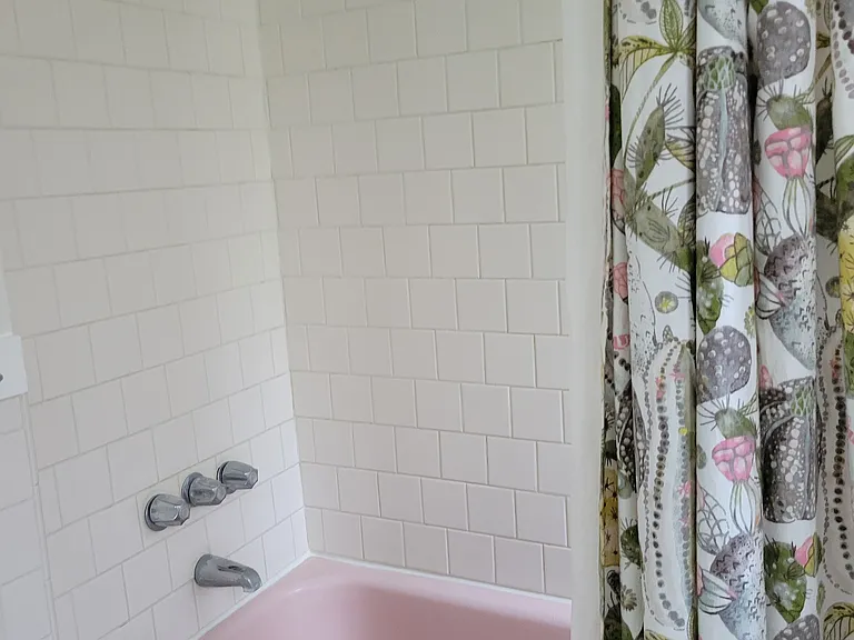 465 Harrison Ave — Photo 17