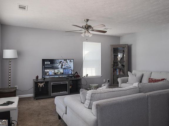 4th image of 2341 Glebe Ct