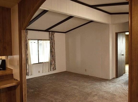 3rd image of 1050 Borregas Ave Space 128