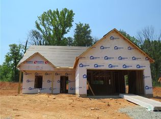 158 Melody Ln, Thomasville, NC 27360