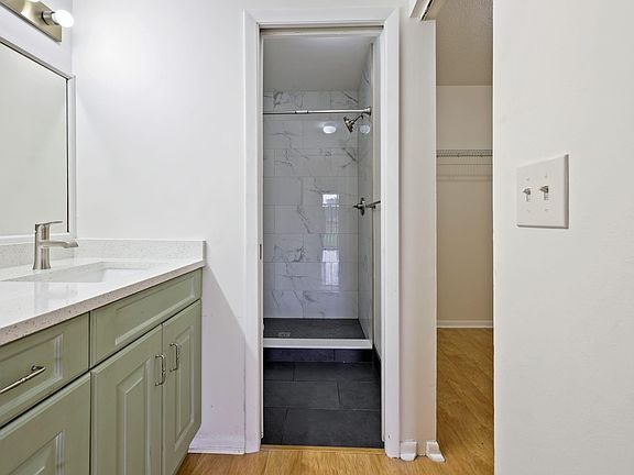 3rd image of 4698 Lucerne Lakes Boulevard E #202