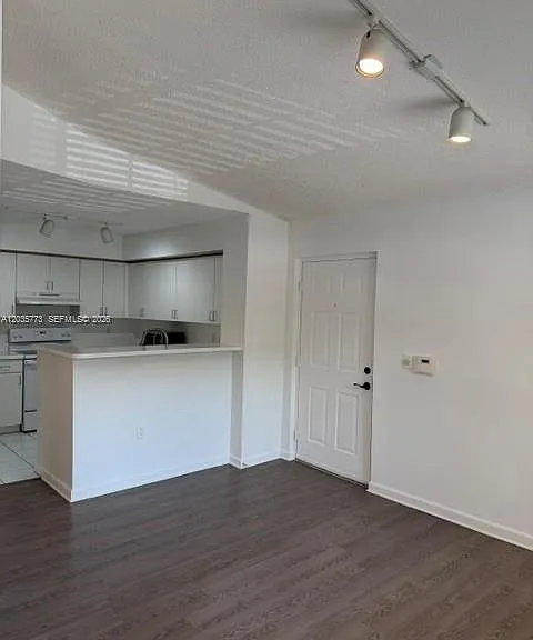 4812 State Road 7 #12202 — Photo 10