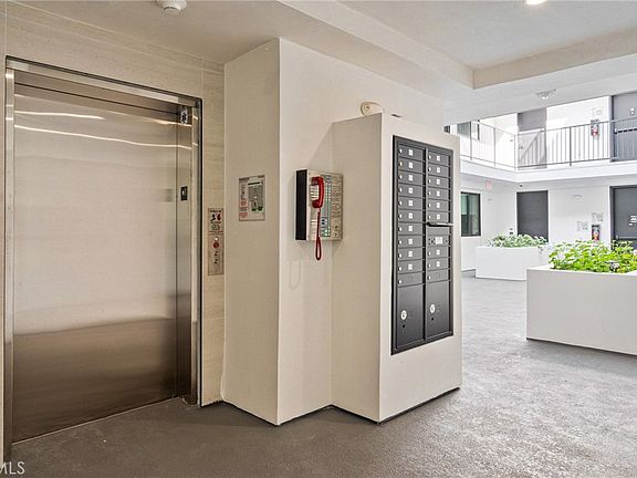 5th image of 7510 Sepulveda Blvd #304