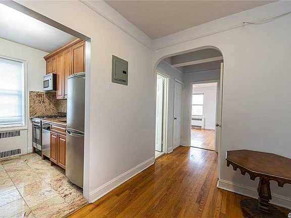 4th image of 55 Grand Ave APT 5G