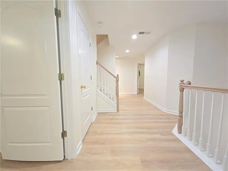 12592 Waterside Dr — Photo 27