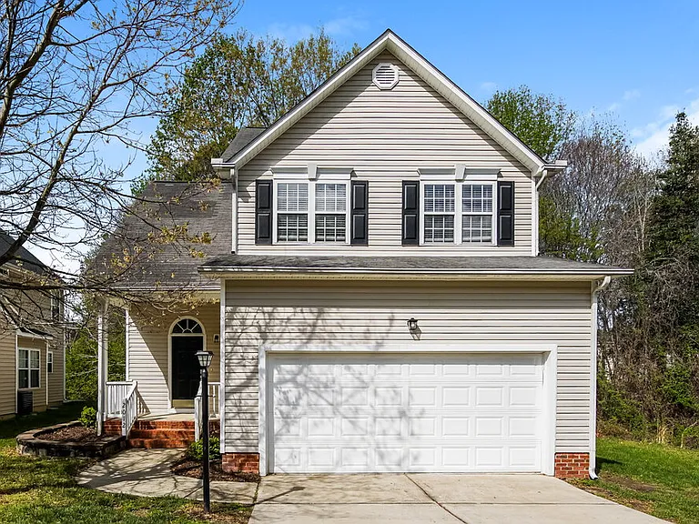 2012 Winston Diamond Ct — Photo 1