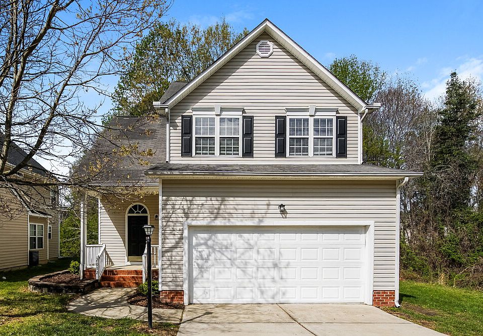 1st image of 2012 Winston Diamond Ct