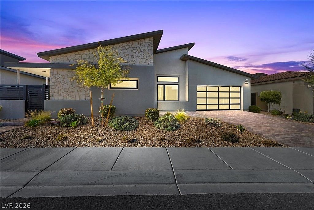 413 Highview Ridge Ave, Las Vegas, NV 89138 | Zillow