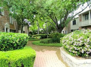 6458 Olympia Dr, Houston, TX 77057