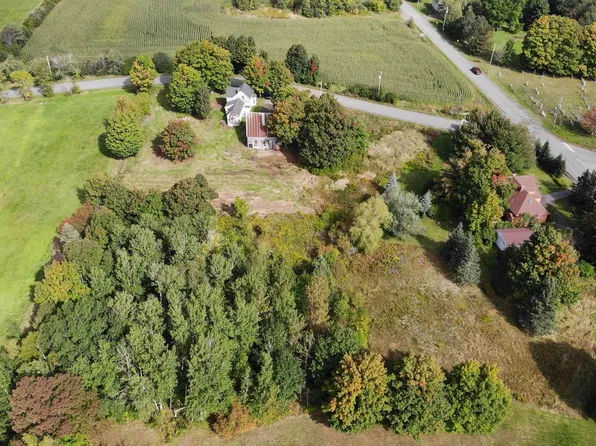 5296 Brooklyn St, Grafton, NS B0P 1E0