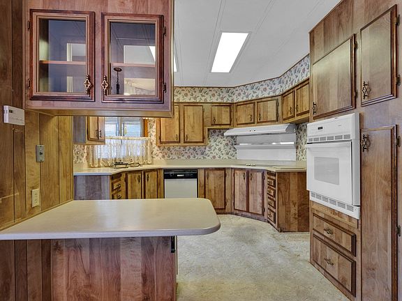 5th image of 3231 W Boone Ave Unit 833