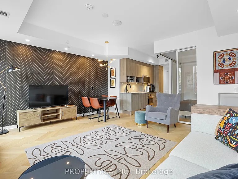 501 Adelaide St W #303 — Photo 18