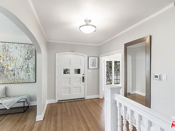 5th image of 458 S Highland Ave