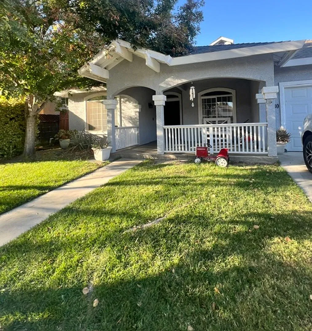 Beautiful spacious home — Photo 1