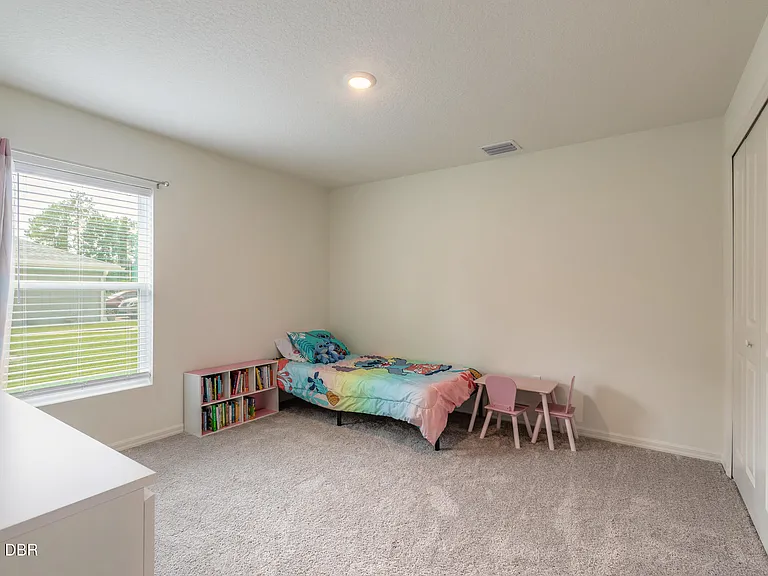 11 Ruth Dr — Photo 13