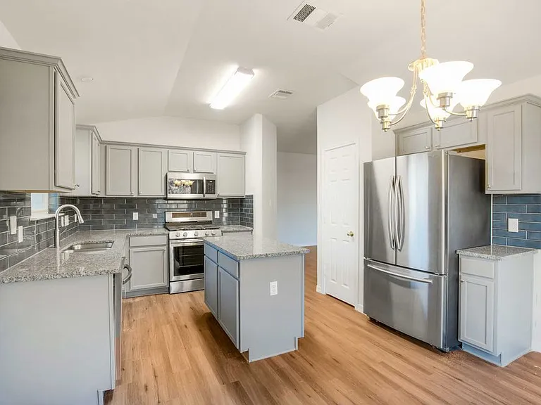3310 Blue Ridge Dr — Photo 14