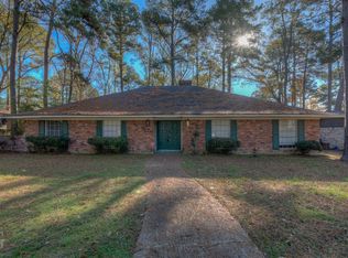 9523 Short Leaf Dr, Shreveport, LA 71118