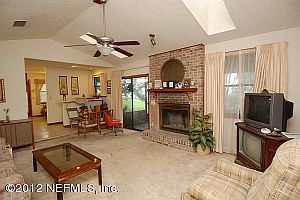 5th image of 1480 Belleshore Cir