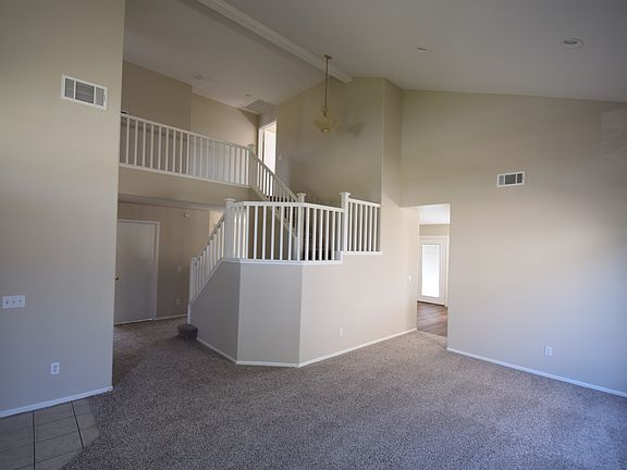 2nd image of 956 Bradford Ct